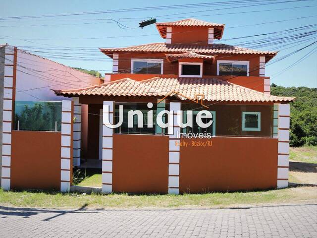 #960 - Casa para Venda em São Pedro da Aldeia - RJ - 2