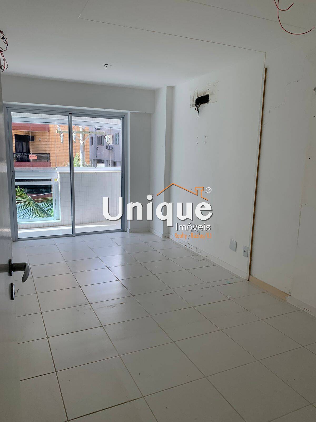 Apartamento à venda com 3 quartos, 150m² - Foto 3