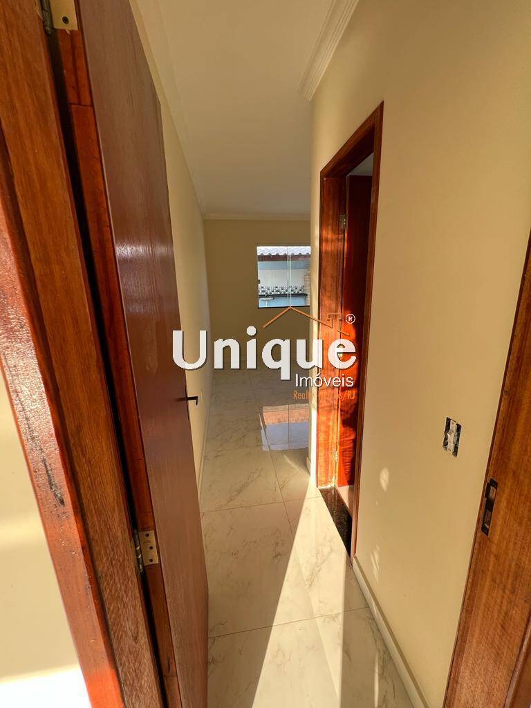 Casa à venda com 2 quartos, 80m² - Foto 17