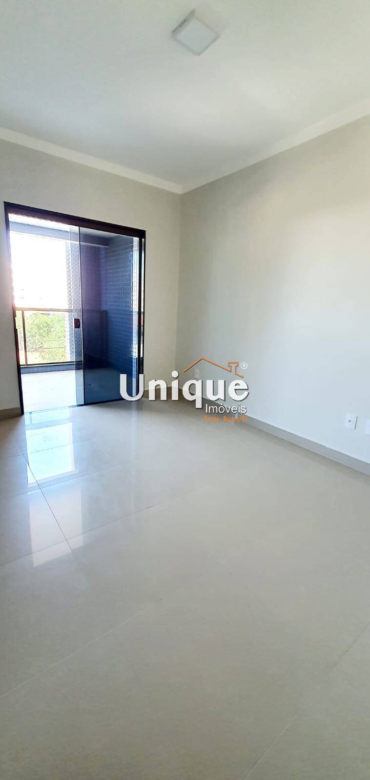 Apartamento à venda com 2 quartos, 90m² - Foto 8