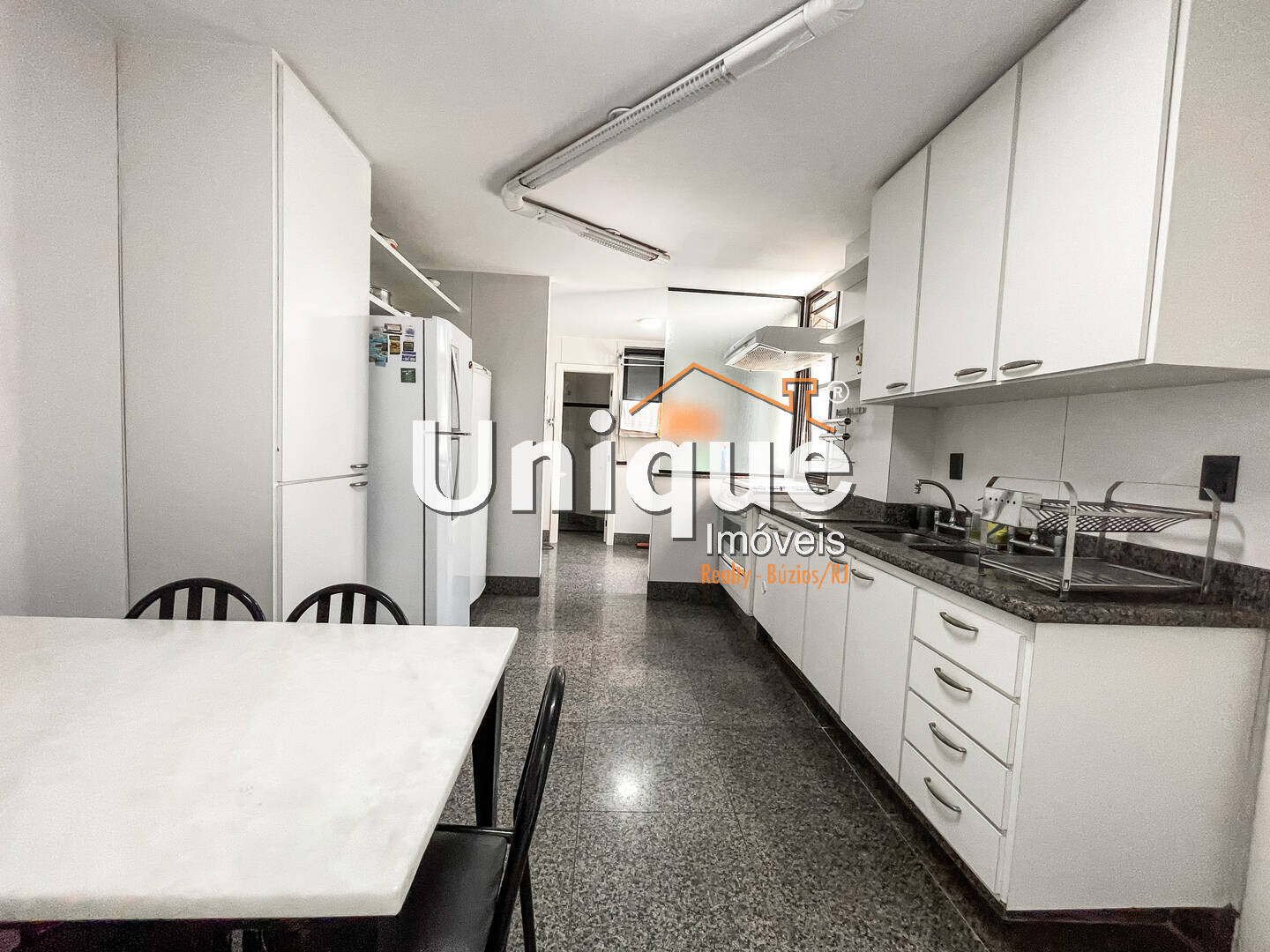 Apartamento à venda com 3 quartos, 160m² - Foto 5