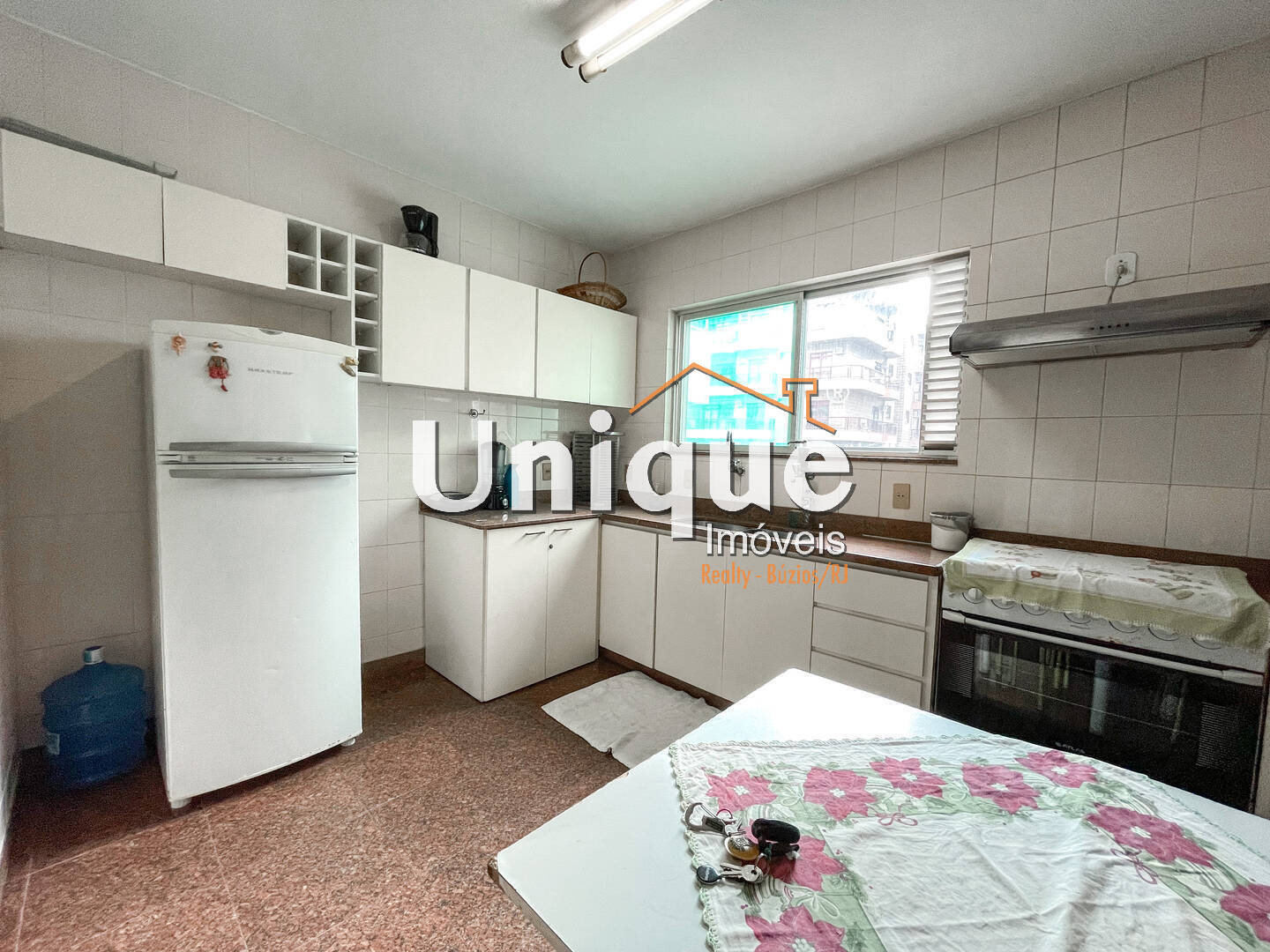 Apartamento à venda com 4 quartos, 190m² - Foto 11