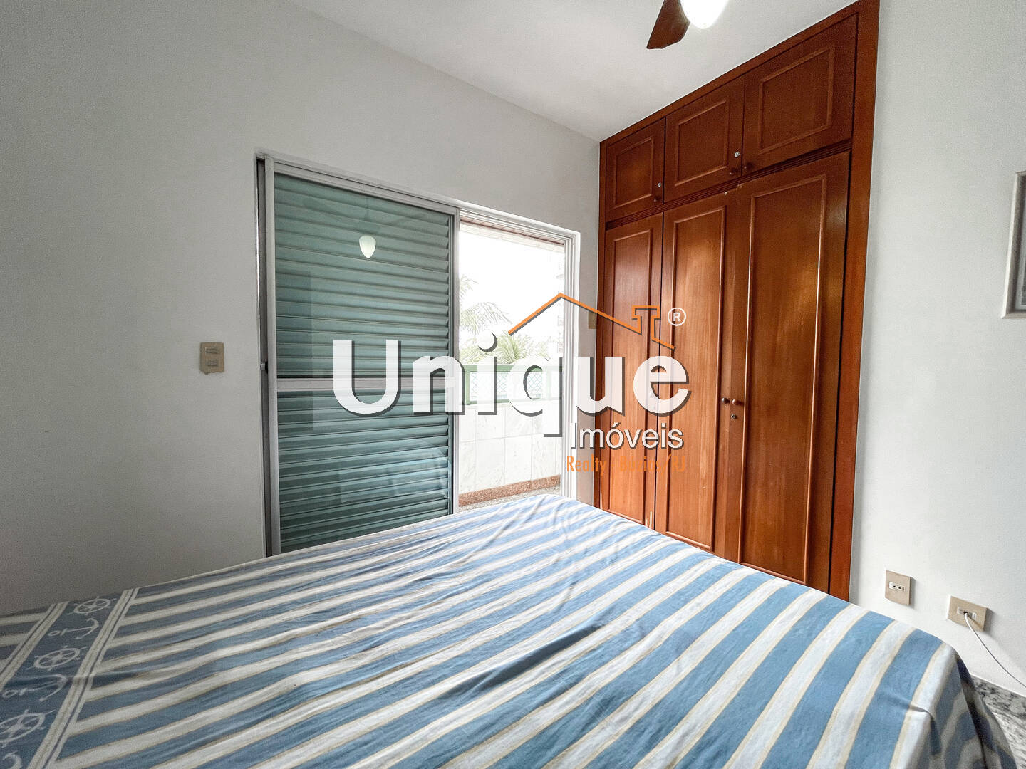 Apartamento à venda com 4 quartos, 190m² - Foto 9