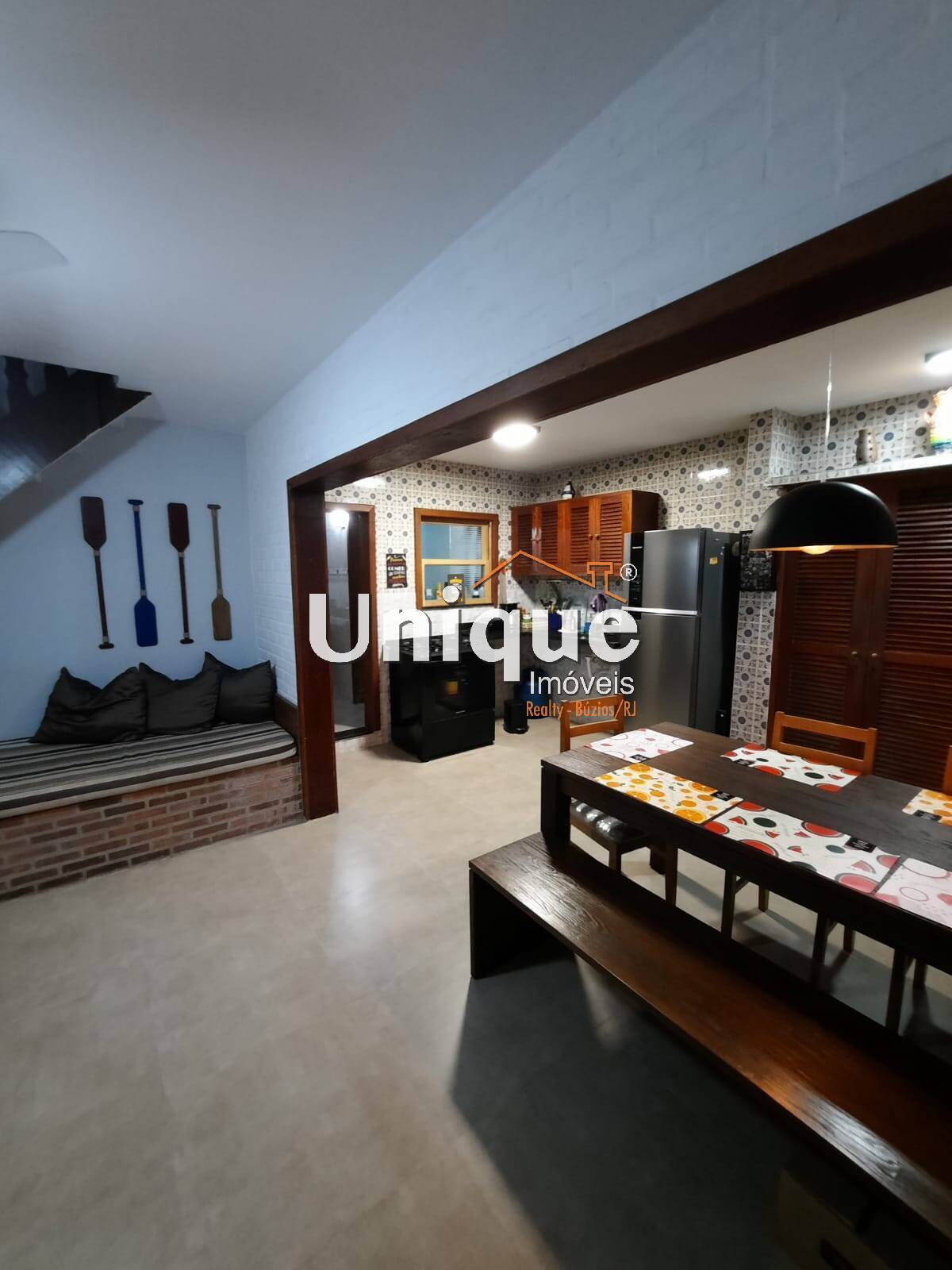 Casa à venda com 2 quartos, 90m² - Foto 3