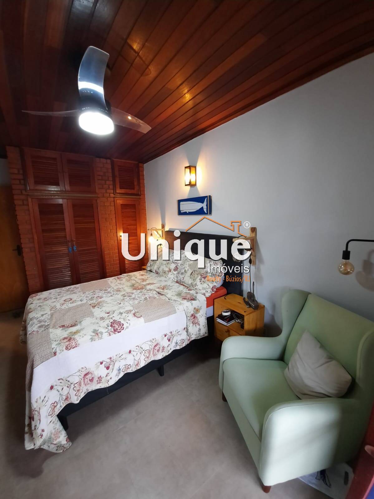 Casa à venda com 2 quartos, 90m² - Foto 11