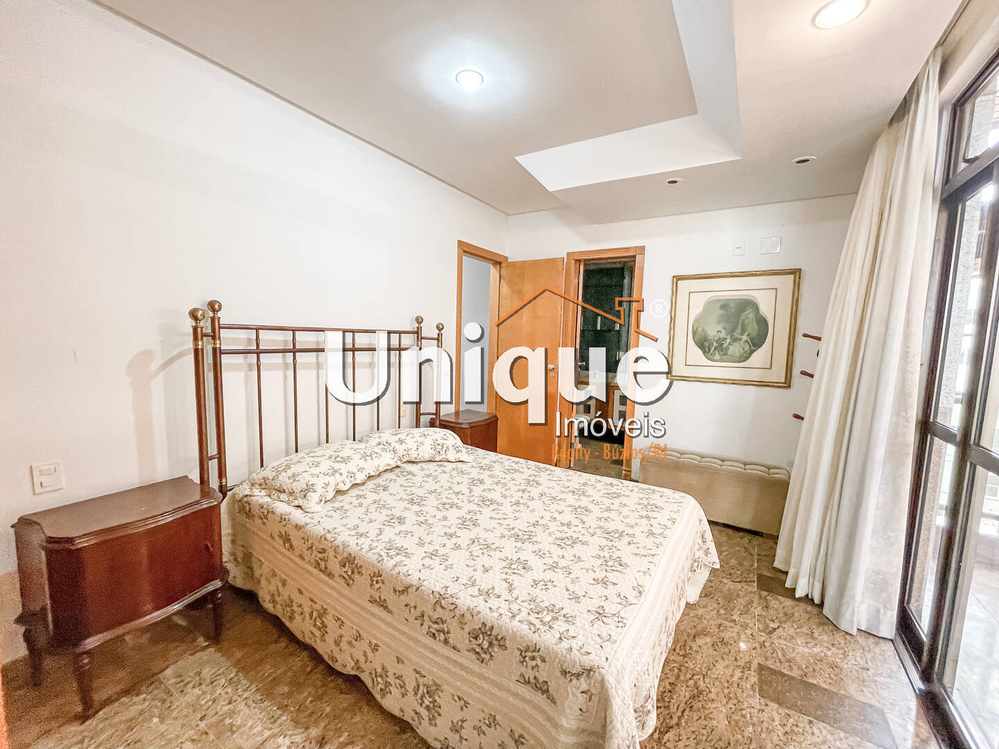 Apartamento à venda com 4 quartos, 250m² - Foto 28