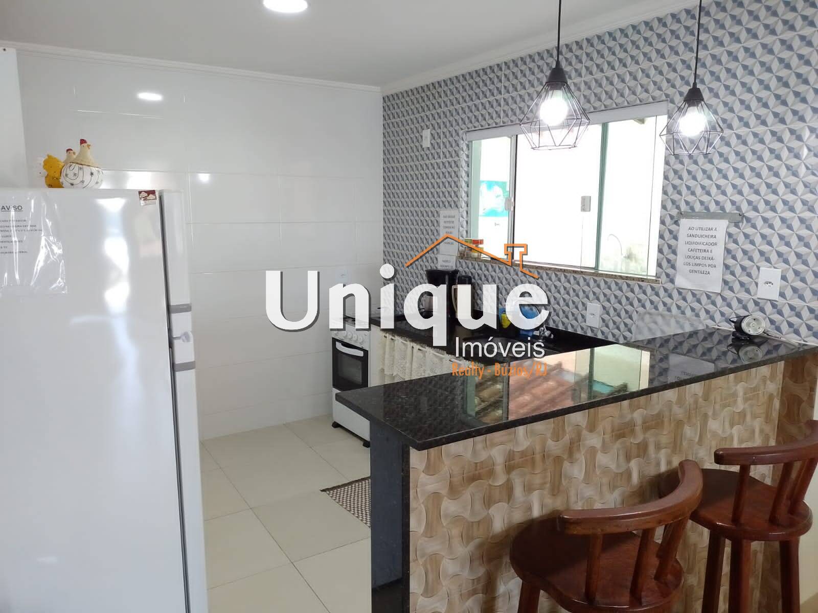 Casa à venda com 3 quartos, 105m² - Foto 4