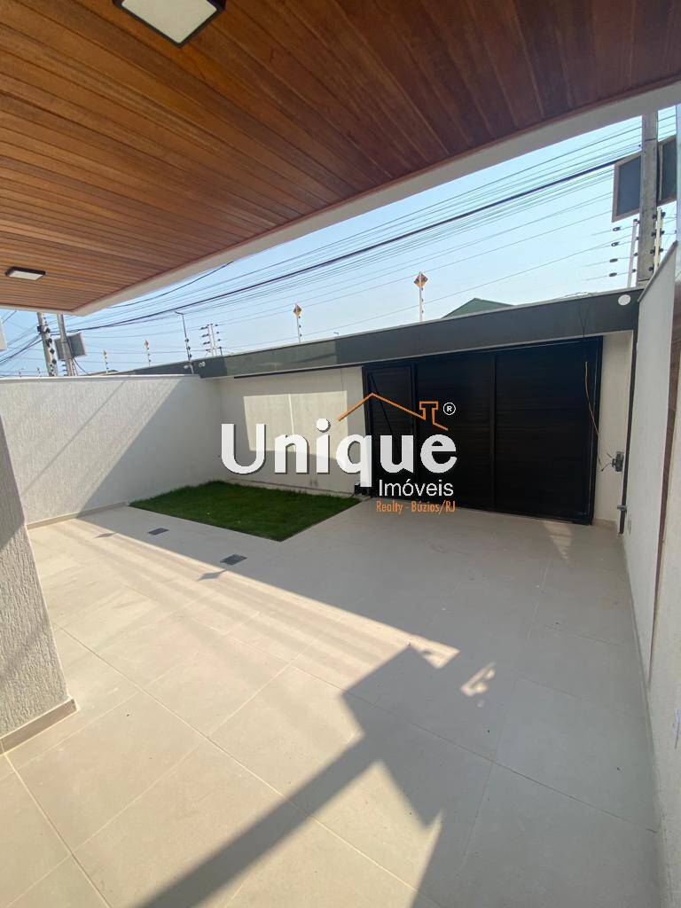 Casa à venda com 4 quartos, 56m² - Foto 2