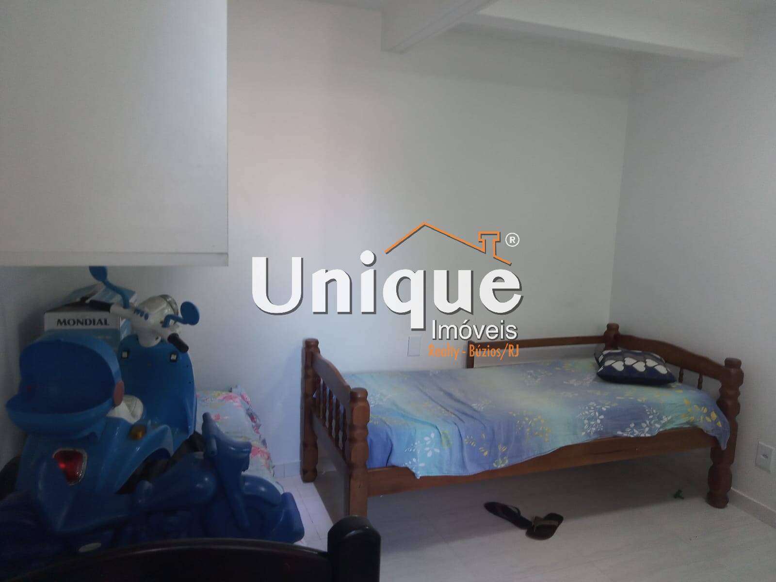 Casa à venda com 2 quartos, 70m² - Foto 11