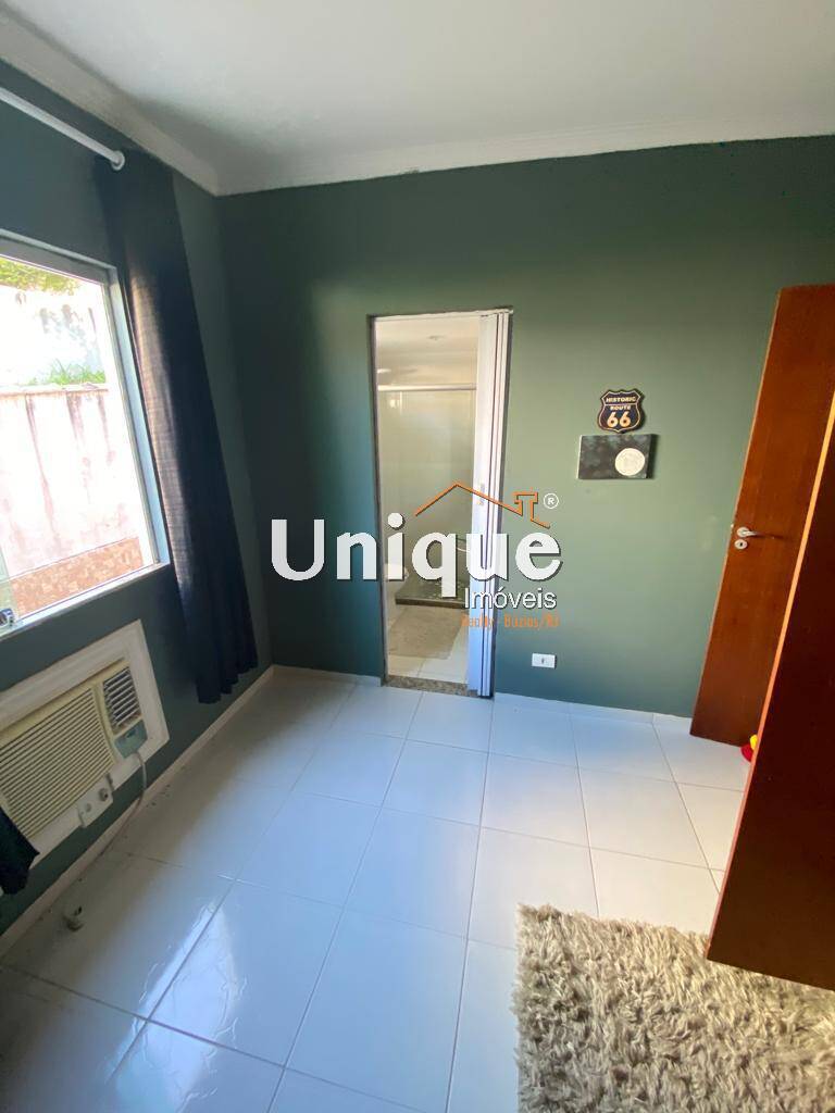 Casa à venda com 4 quartos, 150m² - Foto 26