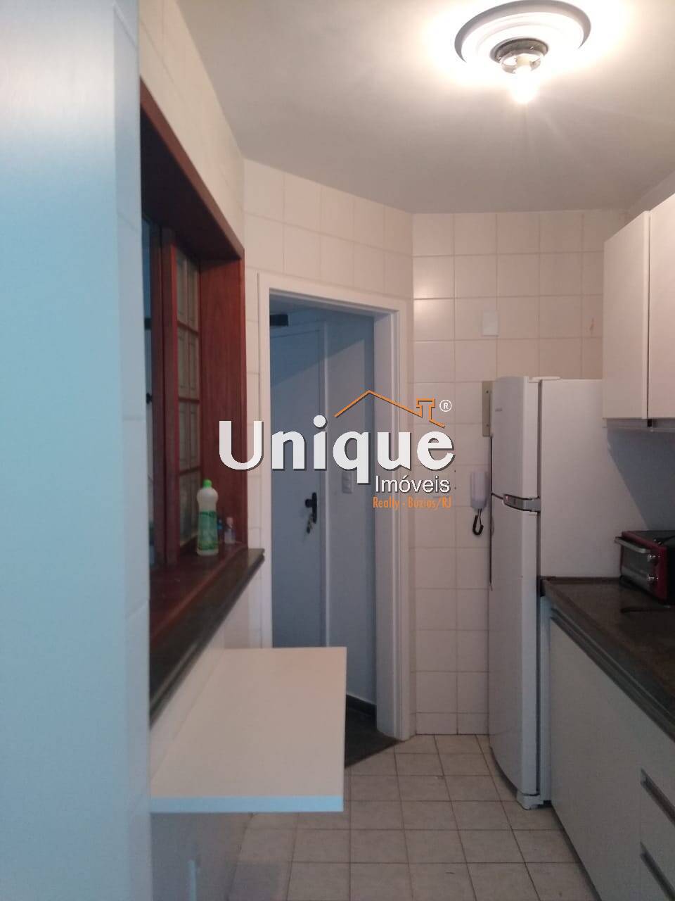 Apartamento à venda com 2 quartos, 65m² - Foto 4