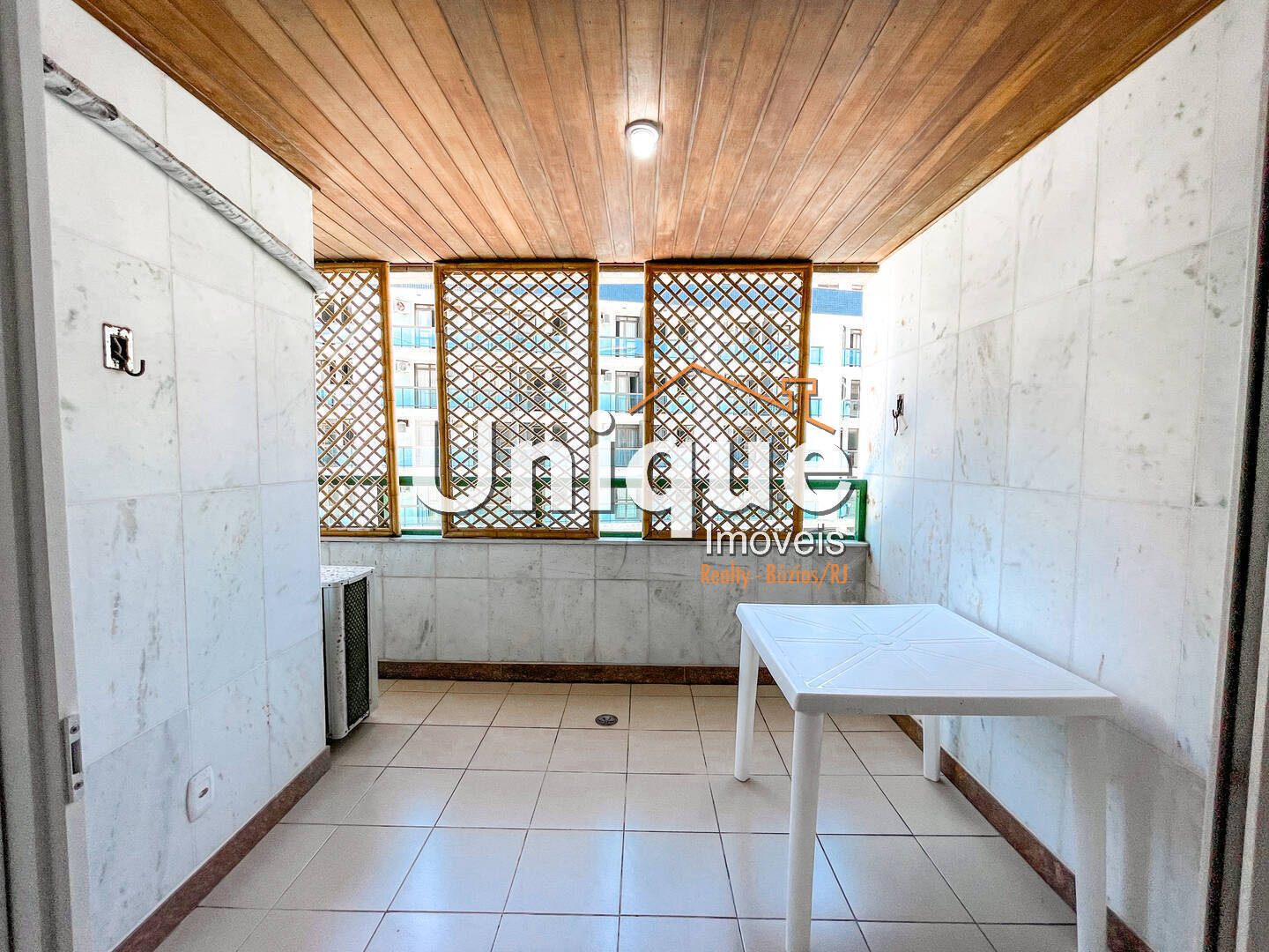 Apartamento à venda com 4 quartos, 180m² - Foto 7