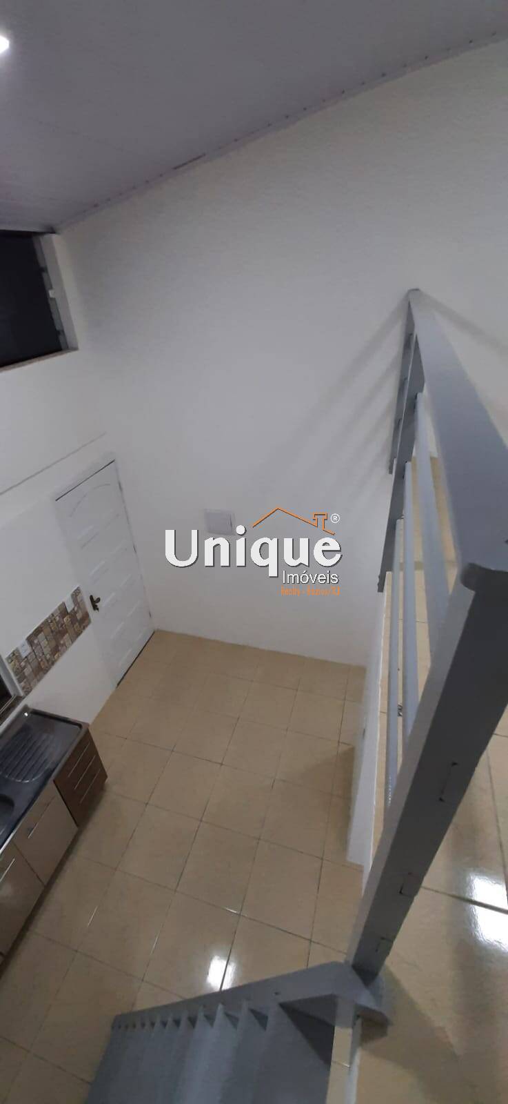 Casa à venda com 4 quartos, 220m² - Foto 29