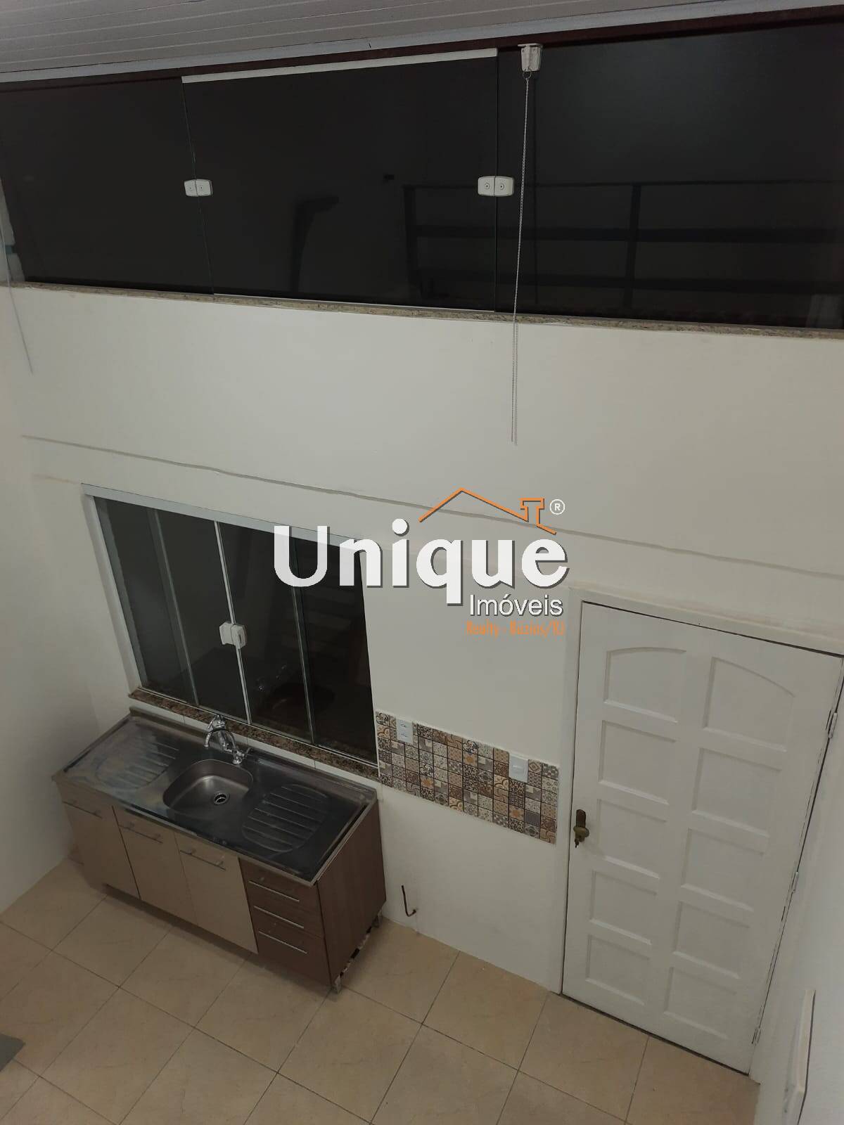 Casa à venda com 4 quartos, 220m² - Foto 46