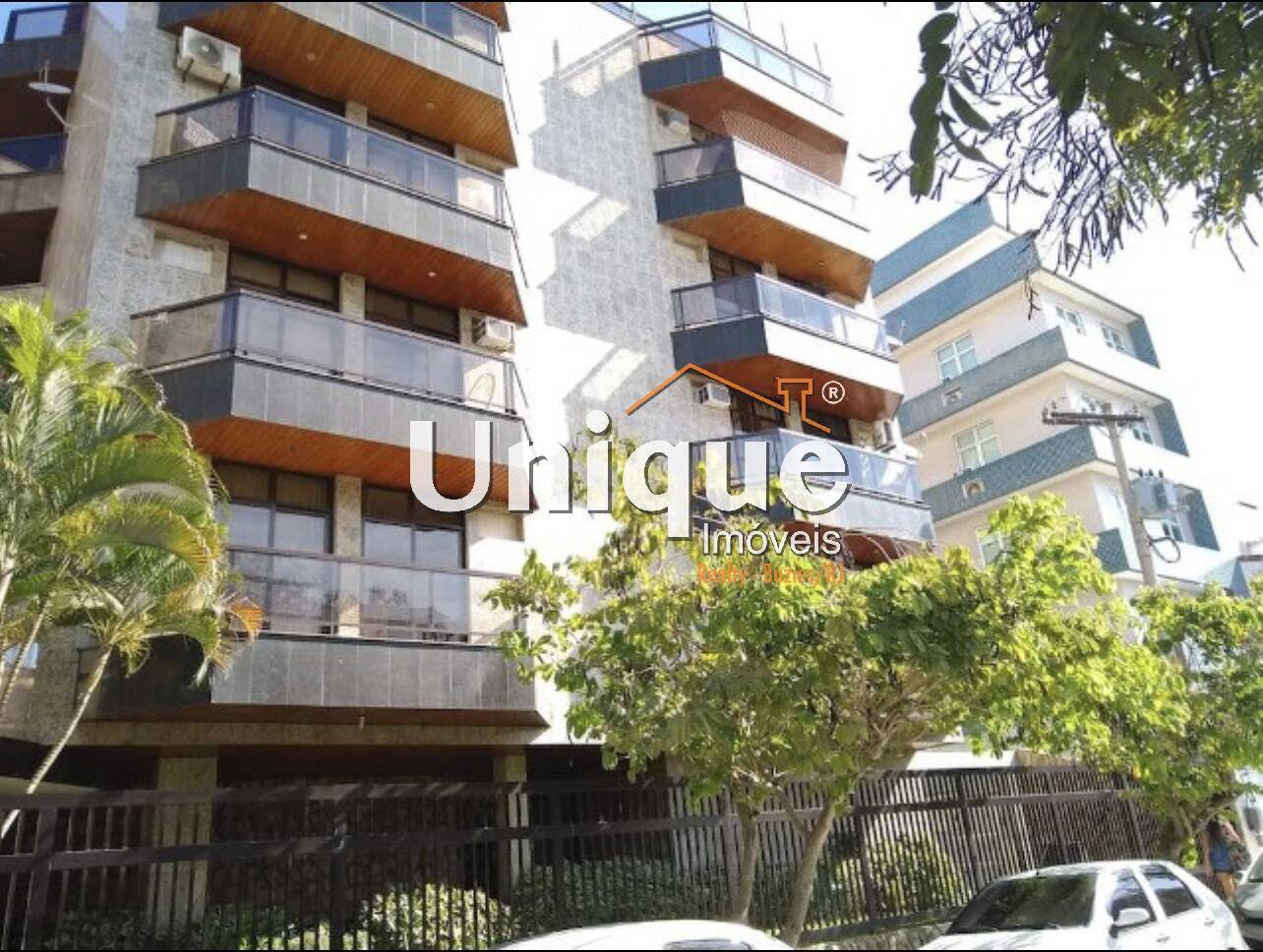 Apartamento à venda com 3 quartos, 128m² - Foto 1