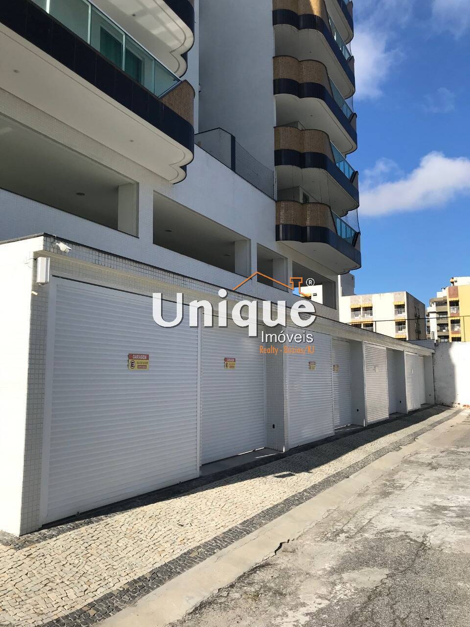 Apartamento à venda com 4 quartos, 240m² - Foto 2