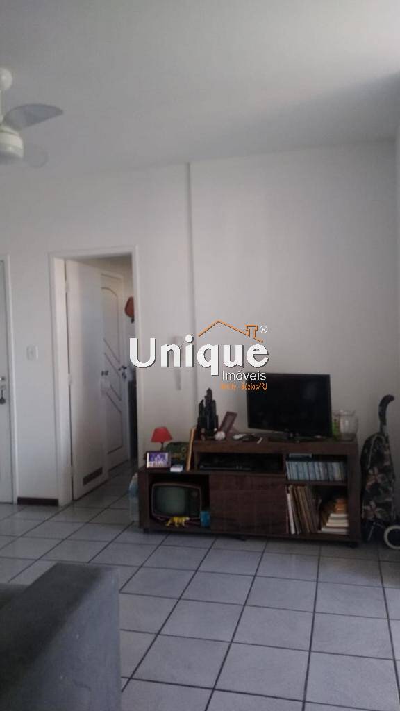 Apartamento à venda com 2 quartos, 100m² - Foto 2