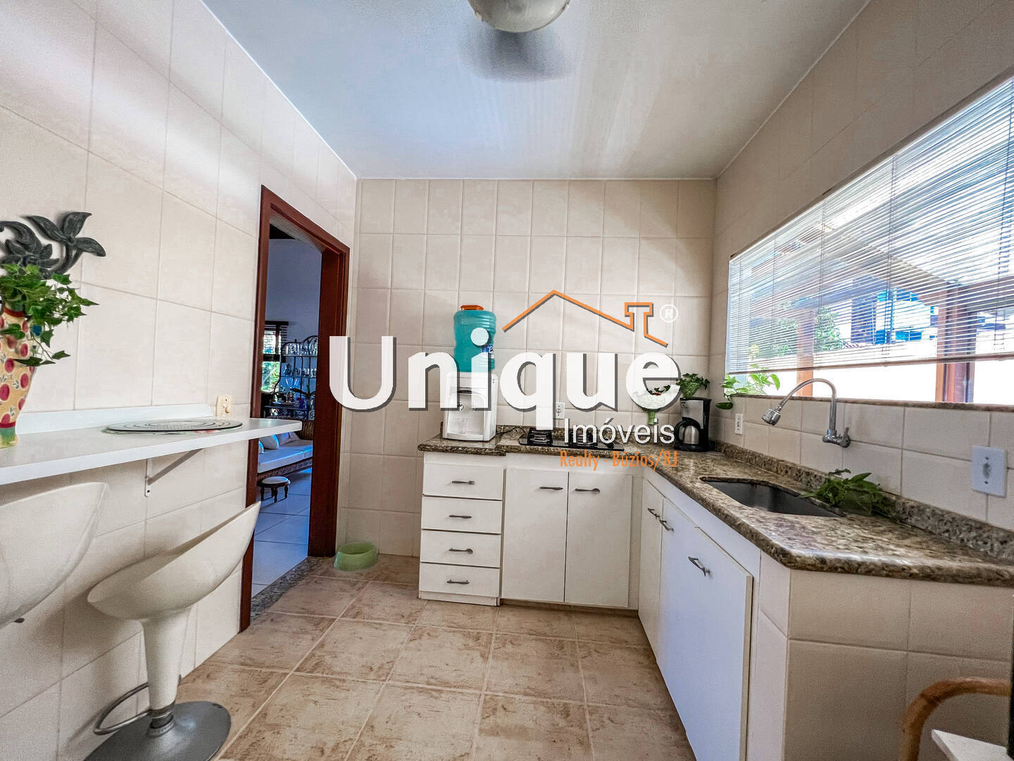 Casa à venda com 4 quartos, 190m² - Foto 6