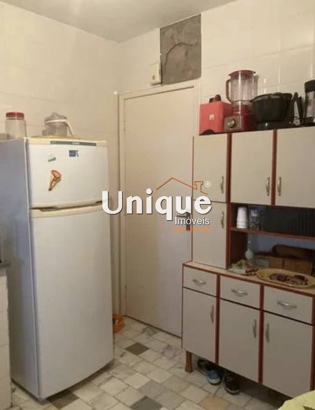 Apartamento à venda com 2 quartos, 70m² - Foto 4