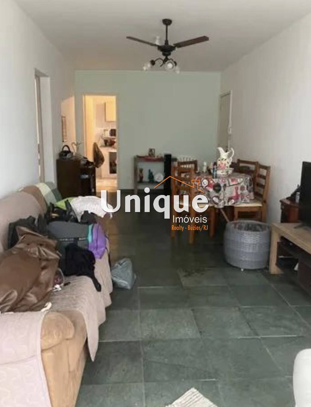 Apartamento à venda com 2 quartos, 70m² - Foto 2