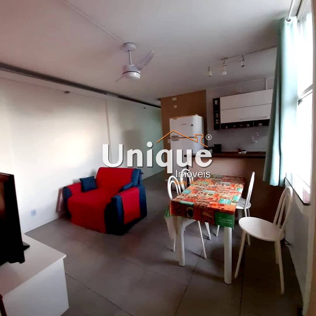 Apartamento à venda com 2 quartos, 70m² - Foto 1