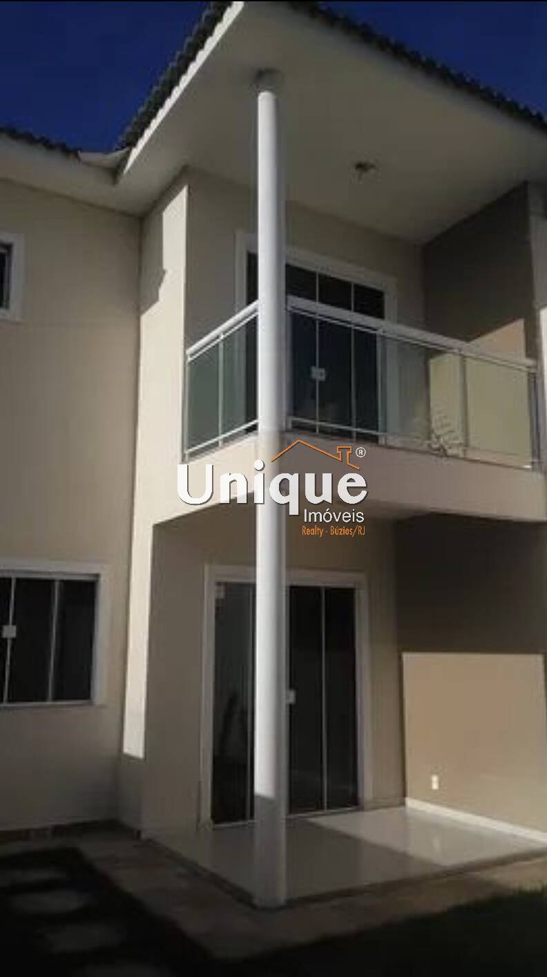 Casa à venda com 3 quartos, 180m² - Foto 1