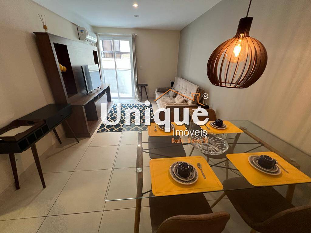 Apartamento à venda com 2 quartos, 80m² - Foto 3