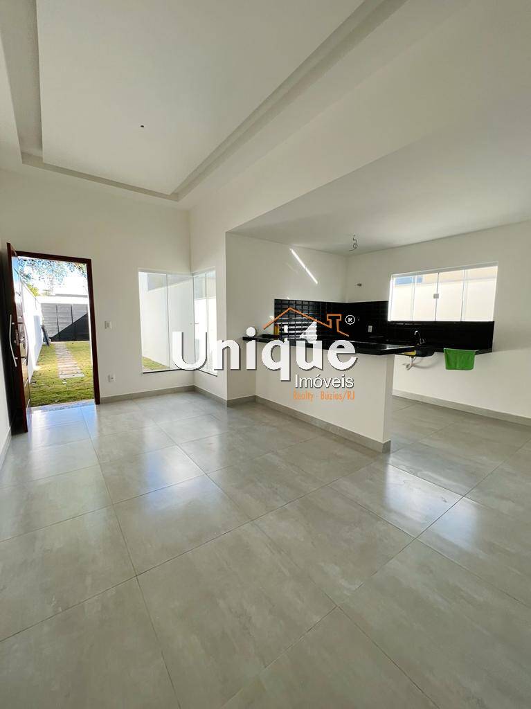 Casa à venda com 2 quartos, 140m² - Foto 4