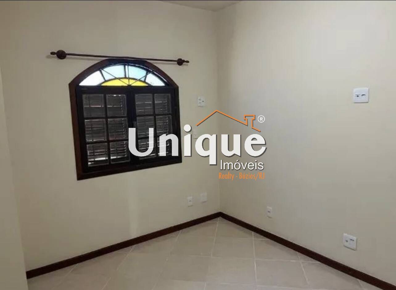 Casa à venda com 4 quartos, 150m² - Foto 14