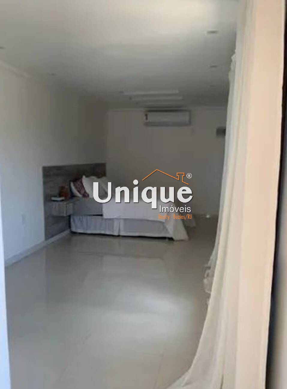 Casa à venda com 3 quartos, 300m² - Foto 8