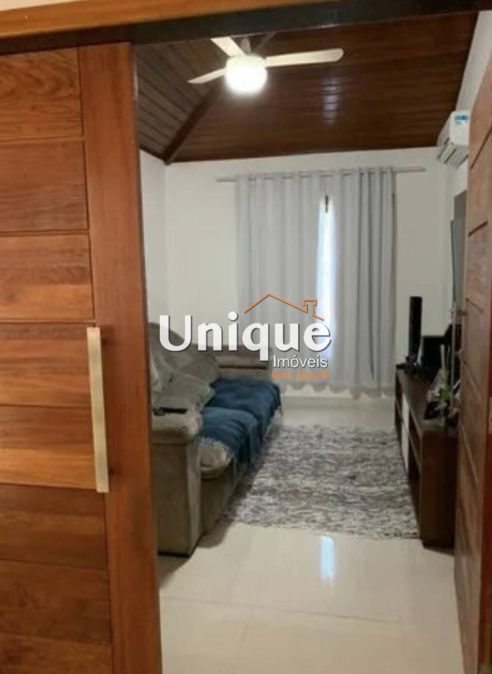 Casa à venda com 3 quartos, 300m² - Foto 7