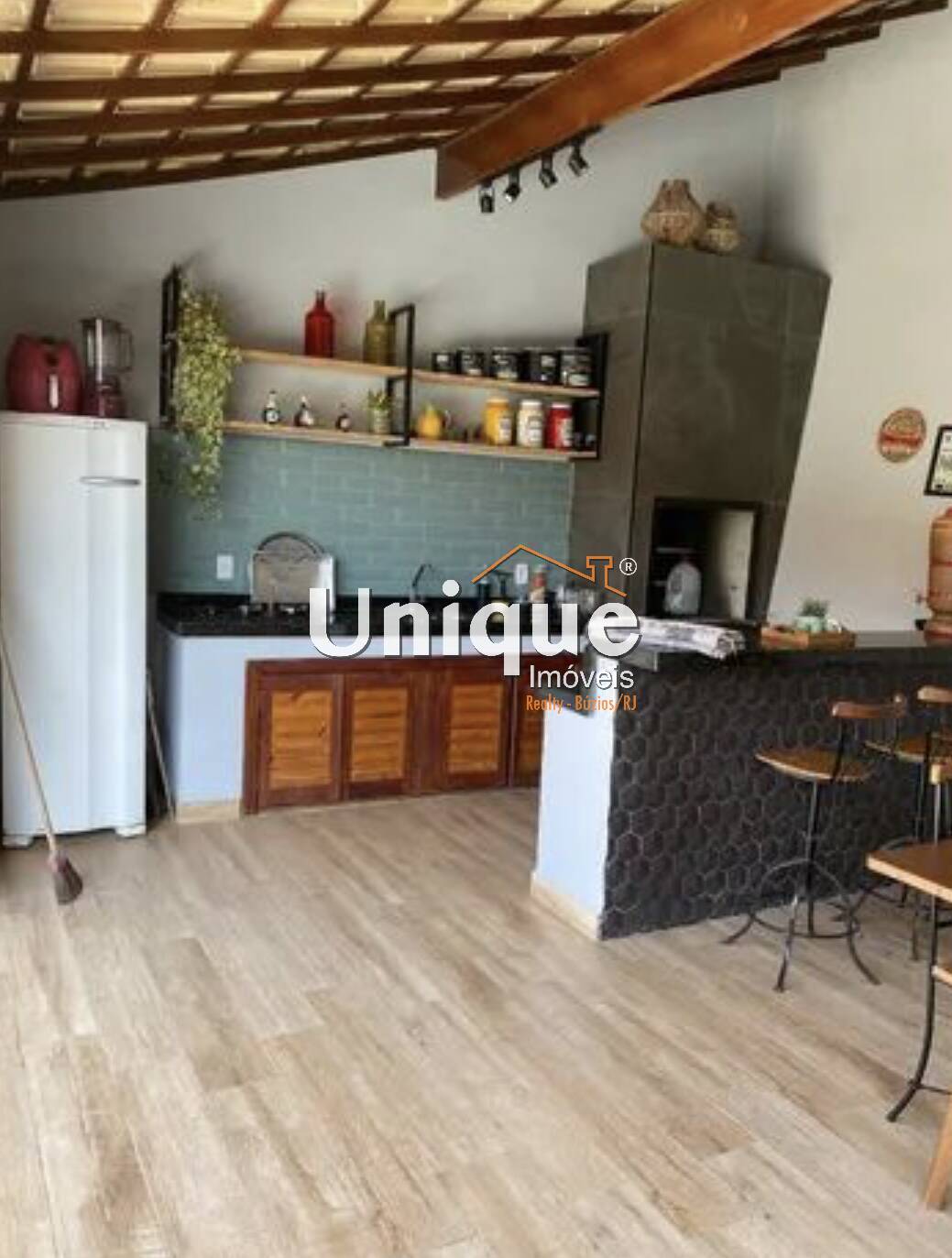 Casa à venda com 2 quartos, 160m² - Foto 16