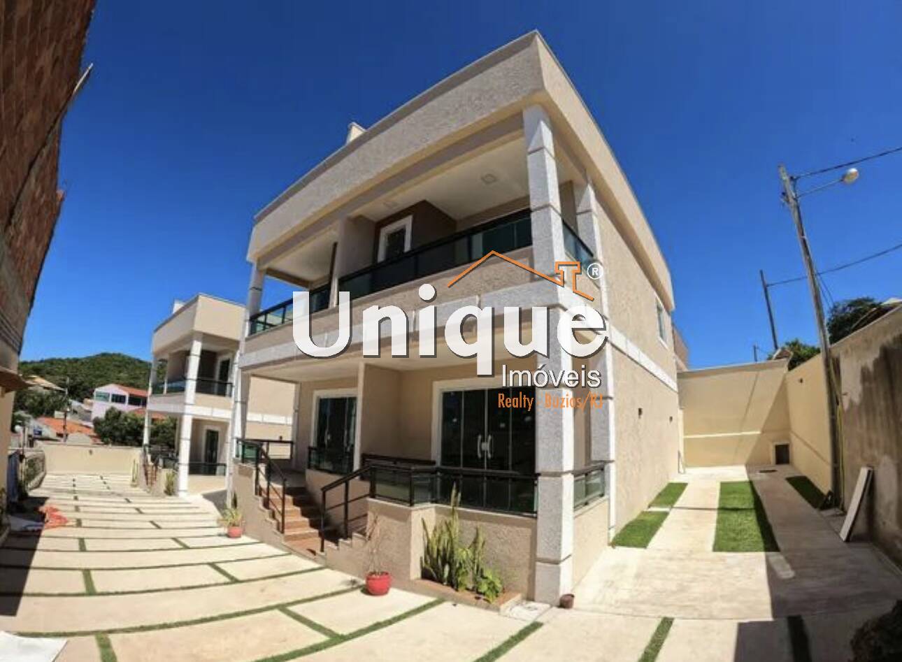 Casa à venda com 2 quartos, 92m² - Foto 1