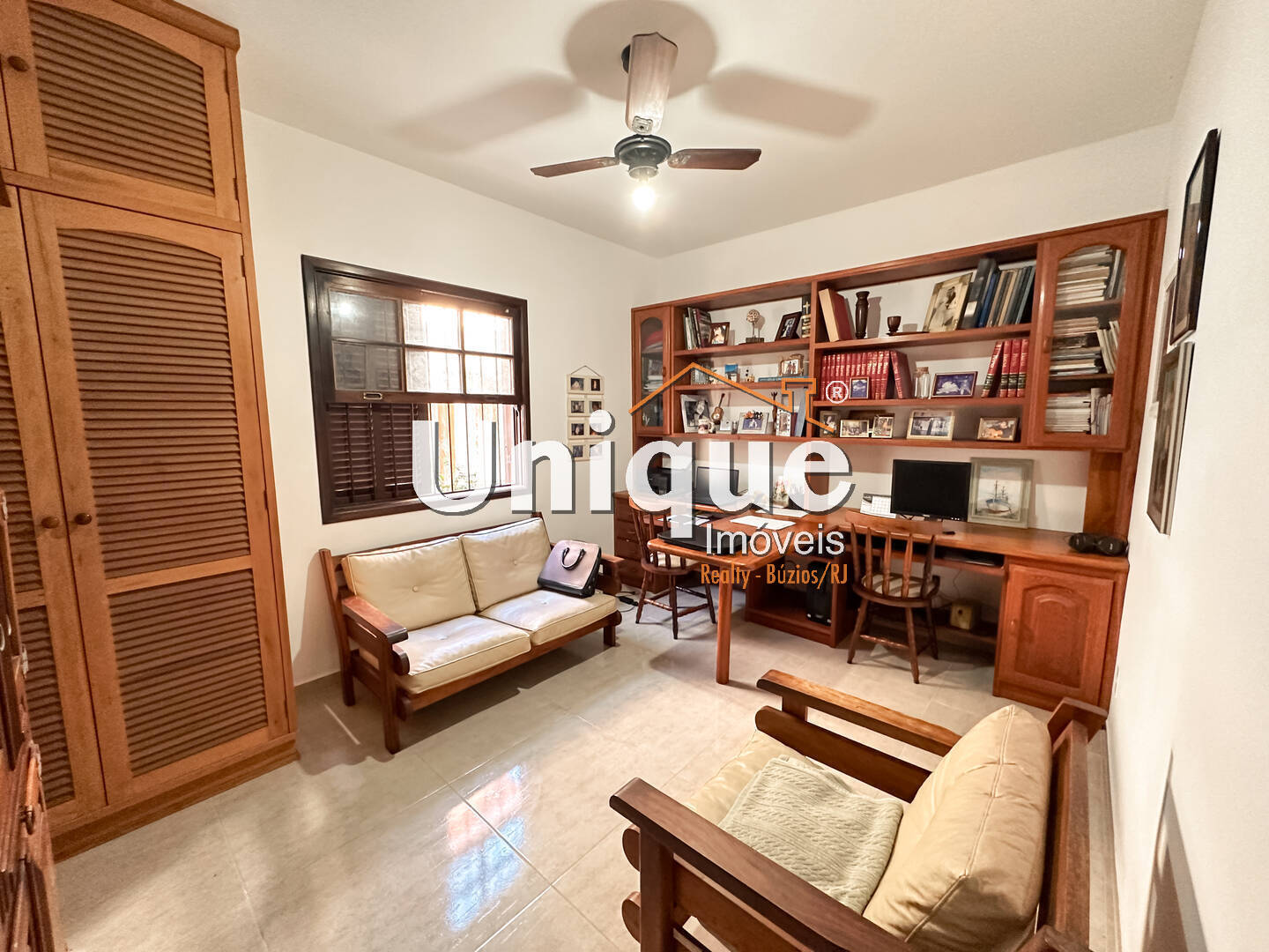 Casa à venda com 4 quartos, 200m² - Foto 12