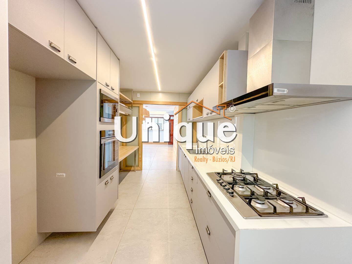 Apartamento à venda com 3 quartos, 260m² - Foto 26