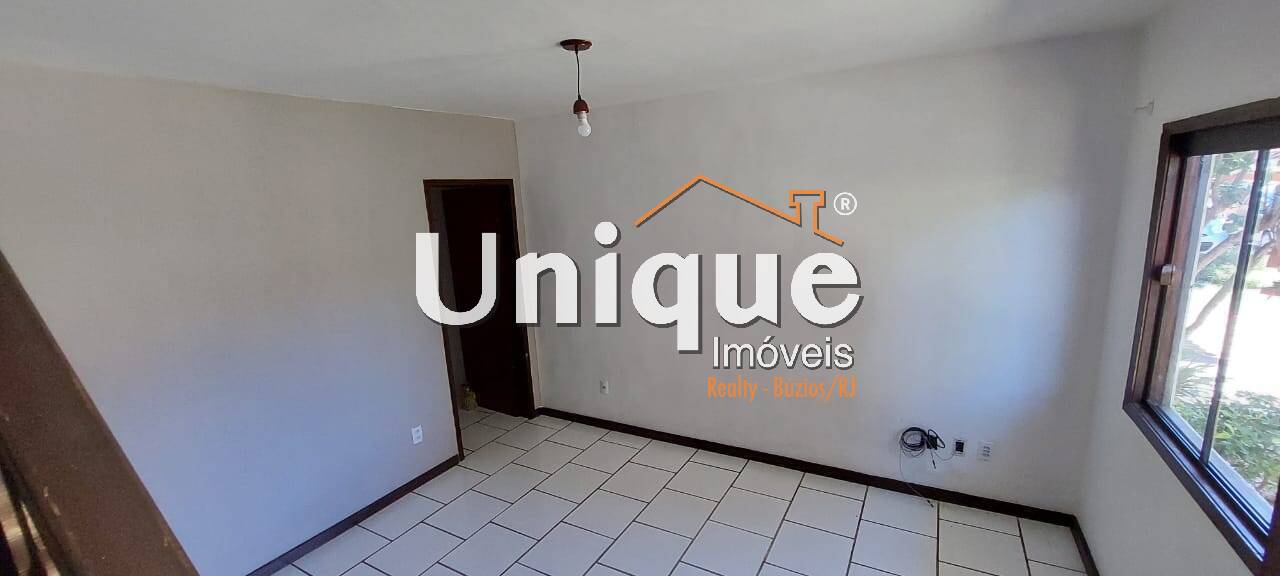 Casa à venda com 2 quartos, 100m² - Foto 2