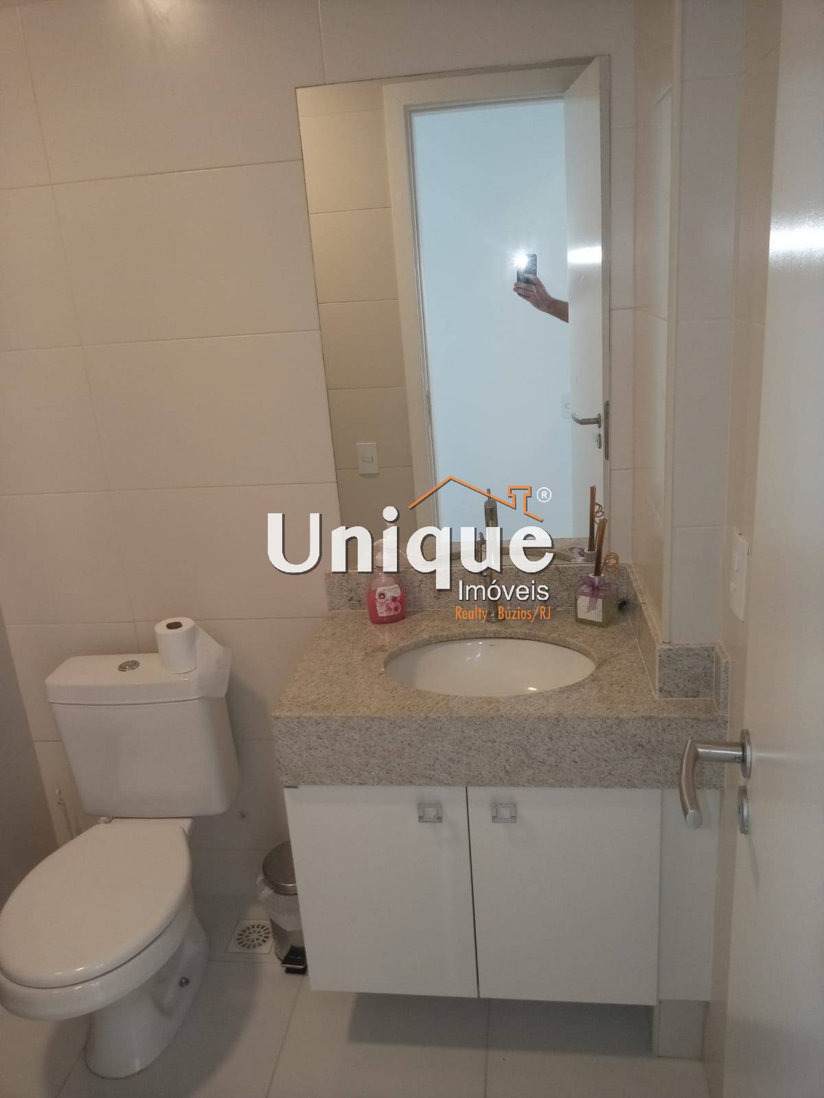 Apartamento à venda com 2 quartos, 70m² - Foto 12