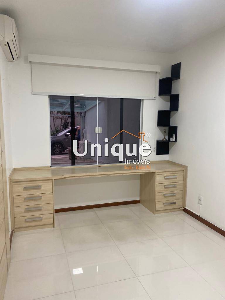 Casa à venda com 4 quartos, 175m² - Foto 18