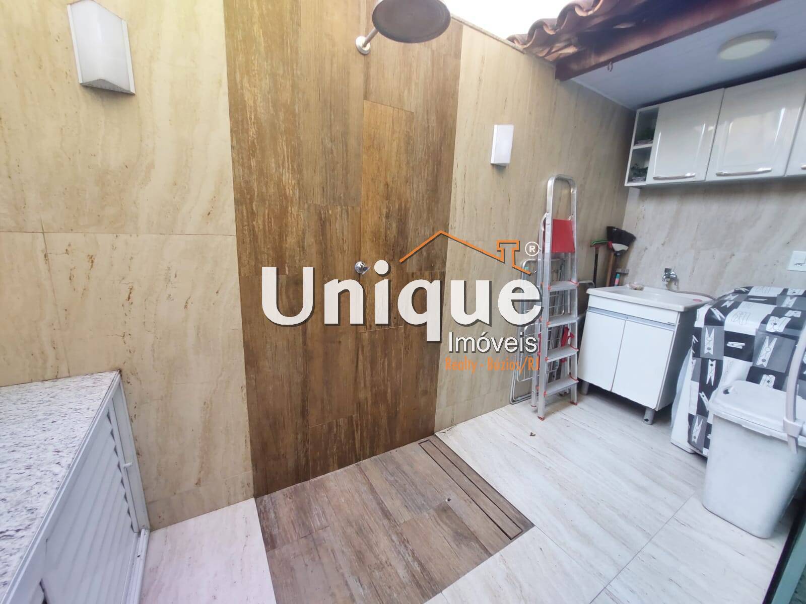 Casa à venda com 2 quartos, 120m² - Foto 12