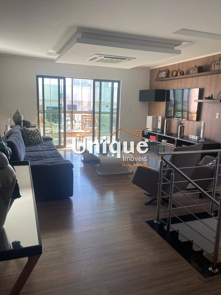 Cobertura à venda com 5 quartos, 300m² - Foto 6