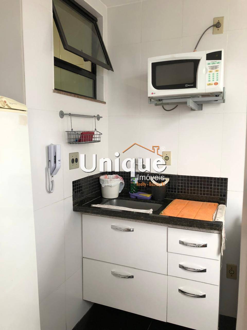 Apartamento à venda com 1 quarto, 45m² - Foto 8