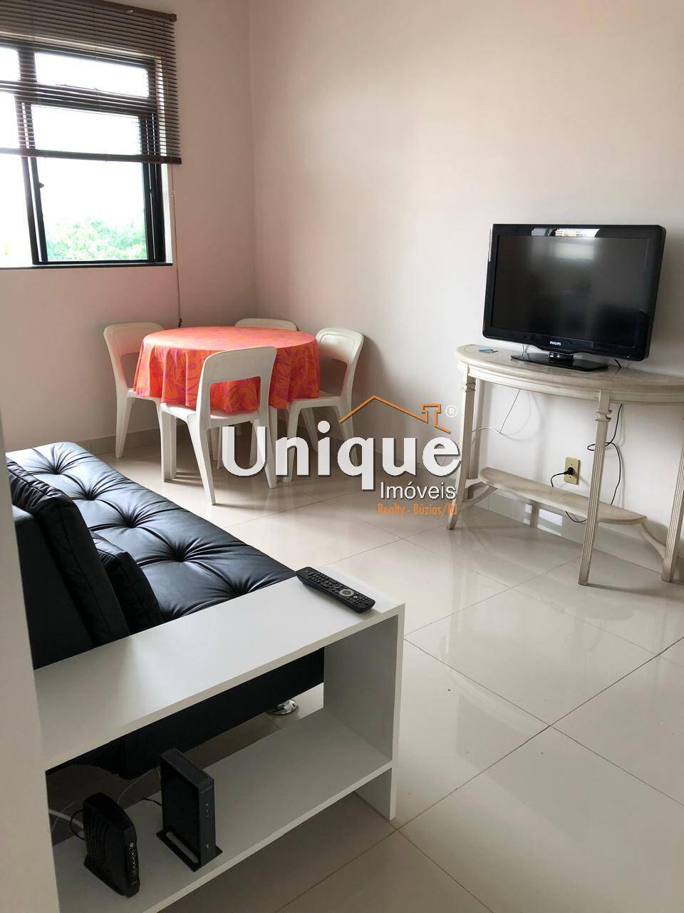 Apartamento à venda com 1 quarto, 45m² - Foto 2