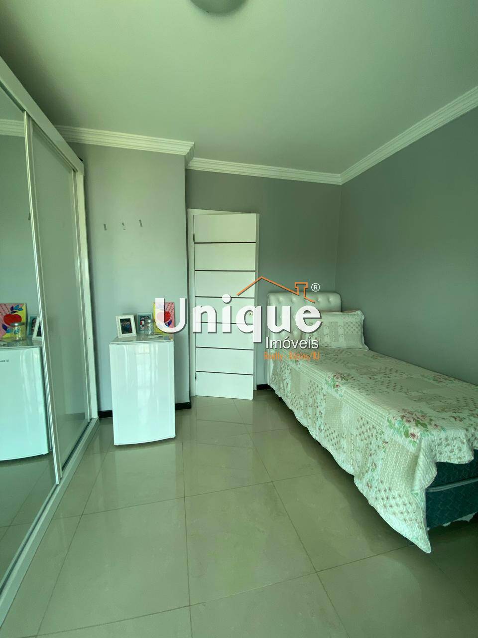 Casa à venda com 4 quartos, 360m² - Foto 20