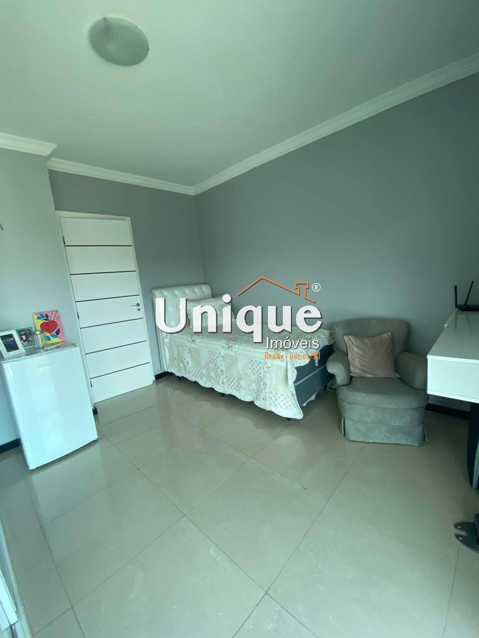 Casa à venda com 4 quartos, 360m² - Foto 24