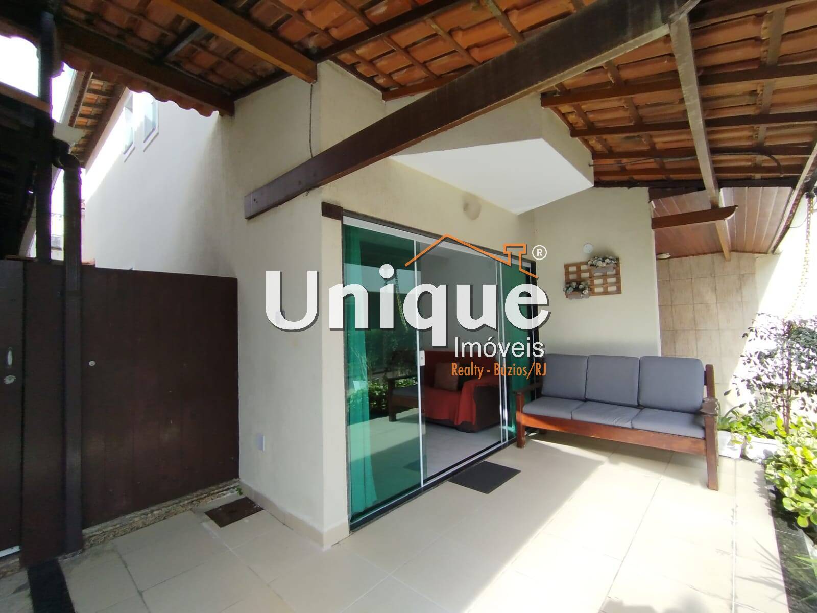 Casa à venda com 2 quartos, 90m² - Foto 4