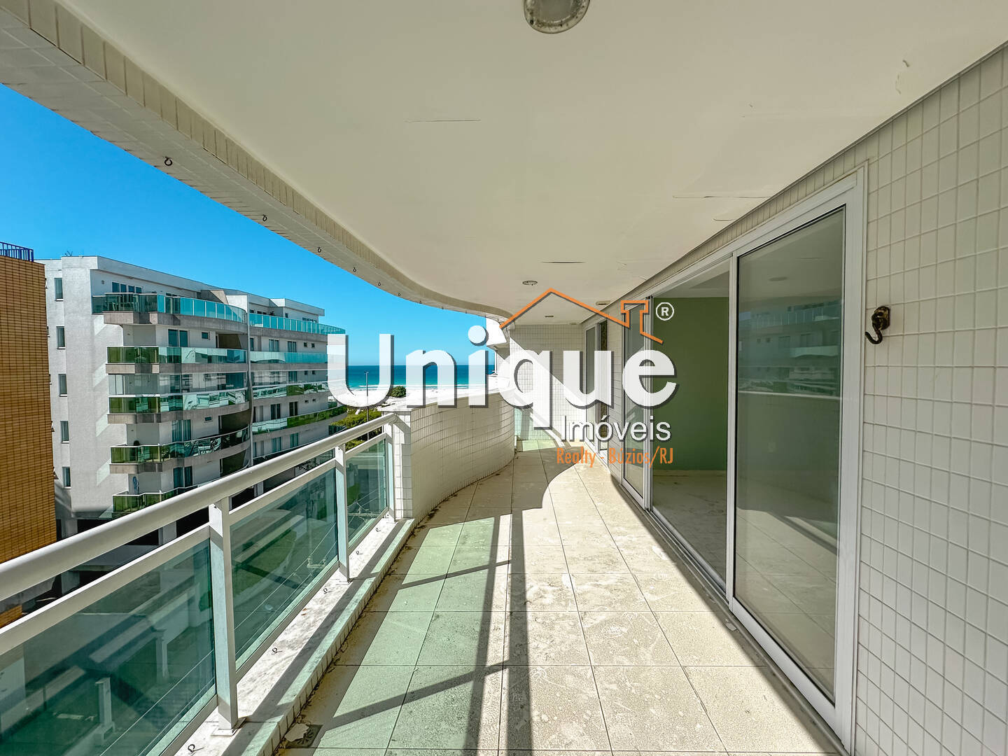 Apartamento à venda com 3 quartos, 150m² - Foto 4