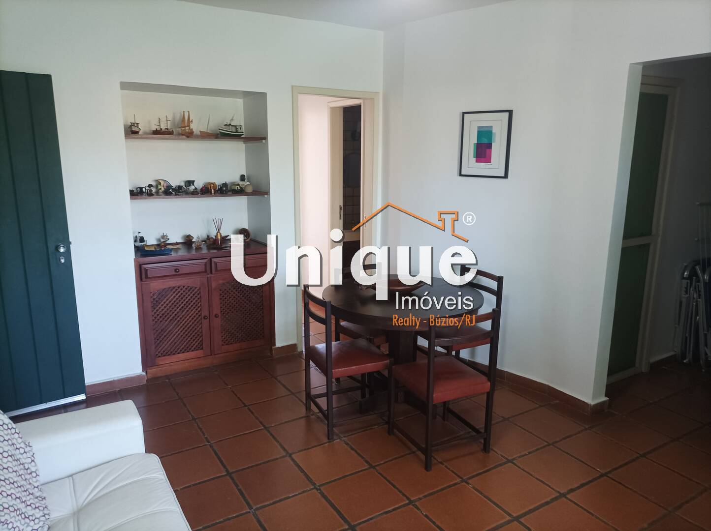 Apartamento à venda com 2 quartos, 67m² - Foto 4