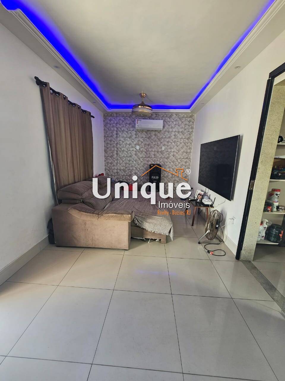 Casa à venda e aluguel com 5 quartos, 360m² - Foto 2