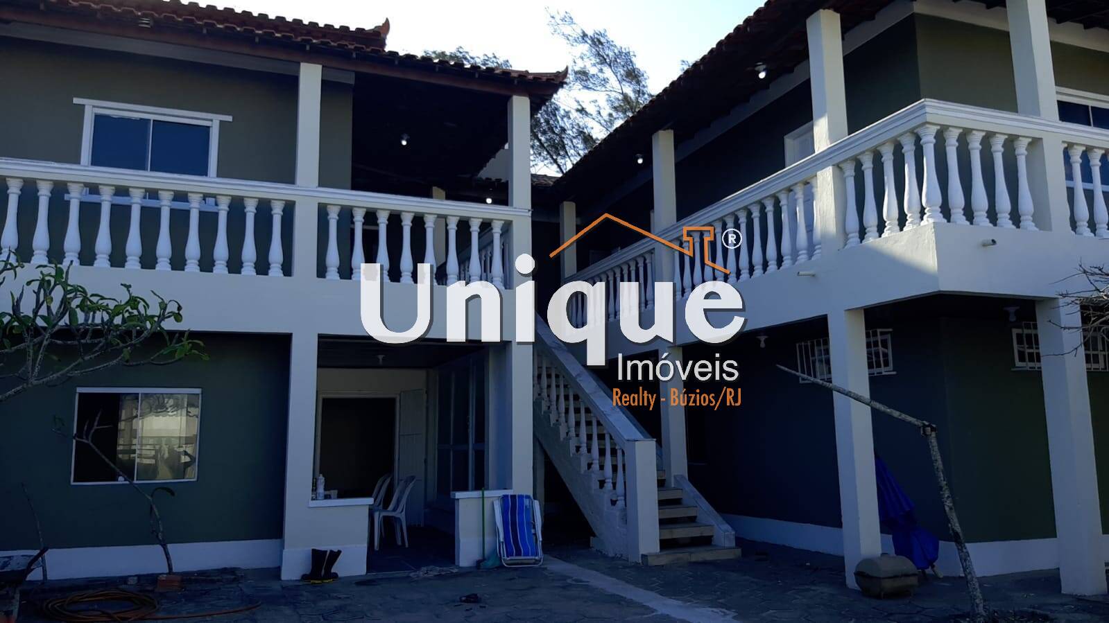 Casa à venda e aluguel com 9 quartos, 450m² - Foto 1