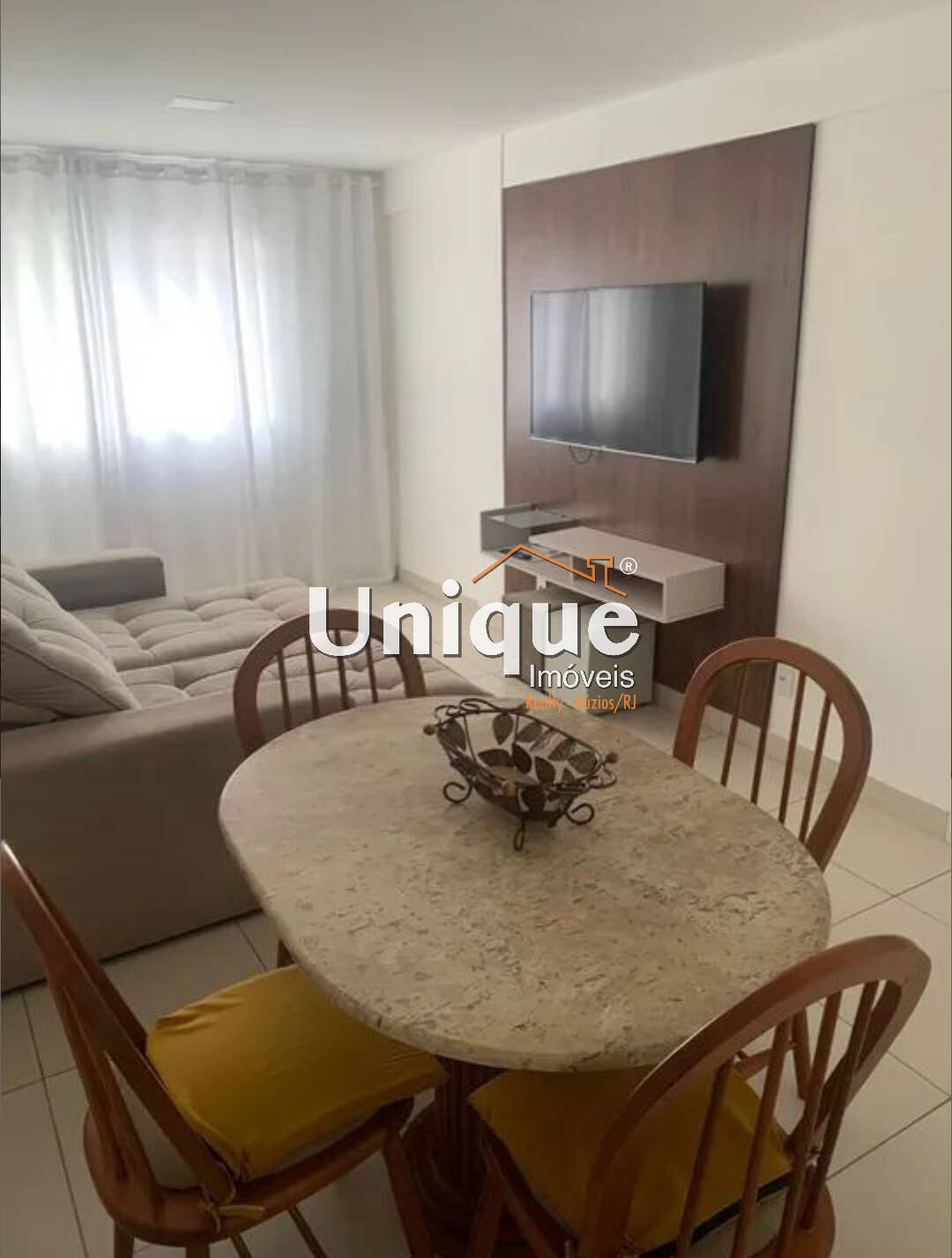 Apartamento à venda com 2 quartos, 85m² - Foto 1